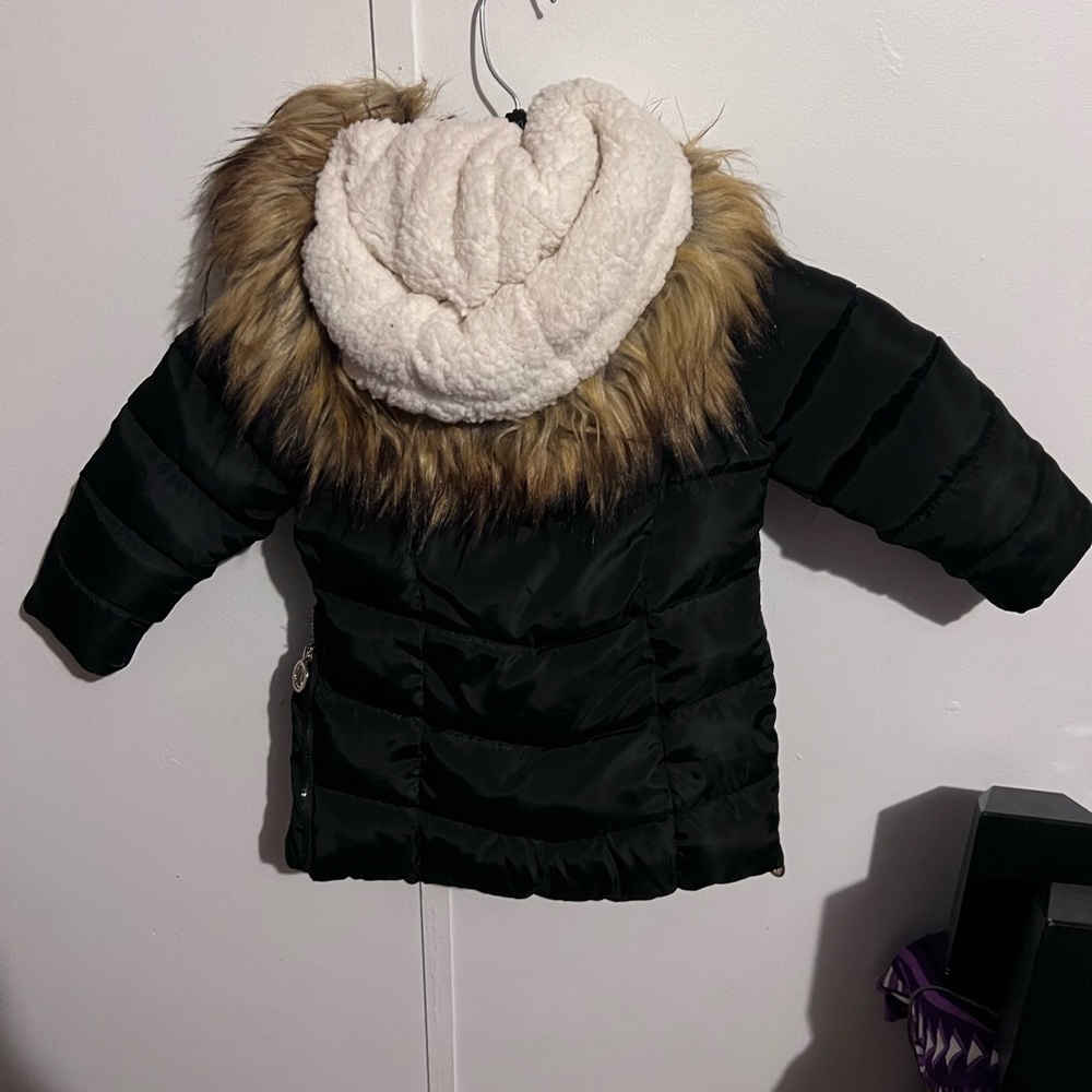 DKNY Girls Puffer Jacket; 100% Polyester; Dry Clean Only